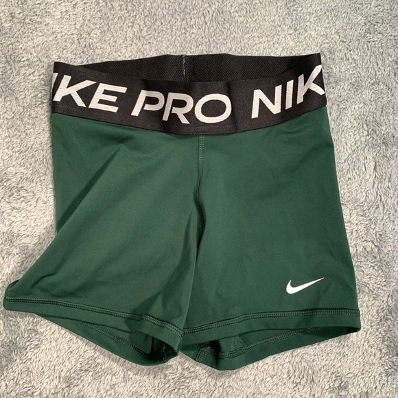 Nike Pro Green spandex shorts - Picture 1 of 8